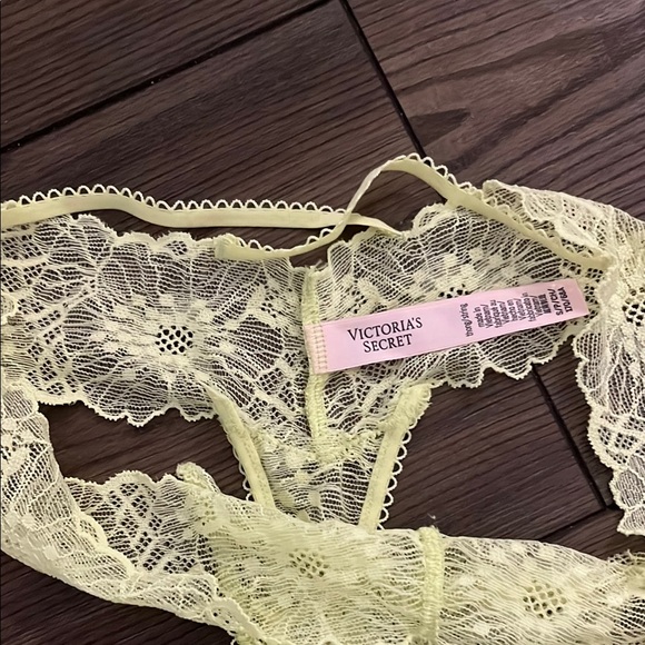Yellow Lace Thong - Picture 2 of 2